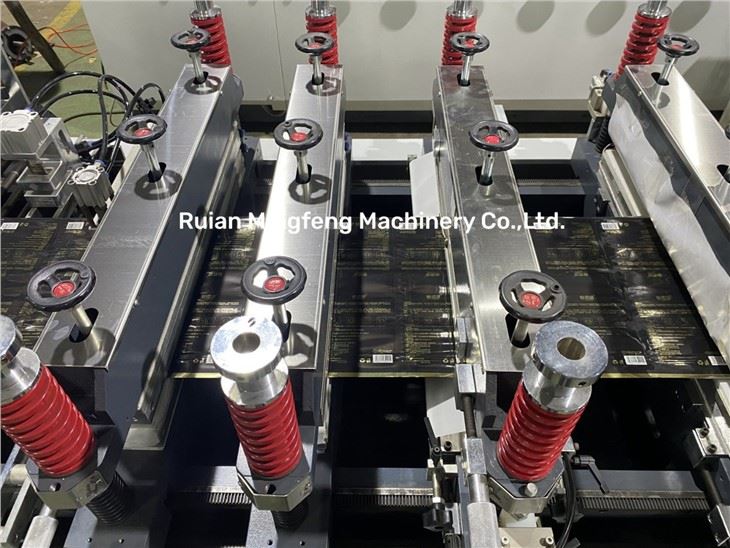 MFSB-600 Three Side Seal,Stand Up Pouch,Zipper Bag Making Machine